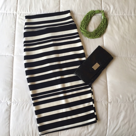 Black & White Striped Pencil Skirt