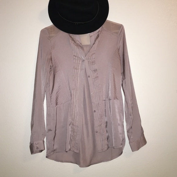 H&M blouse - Picture 1 of 4
