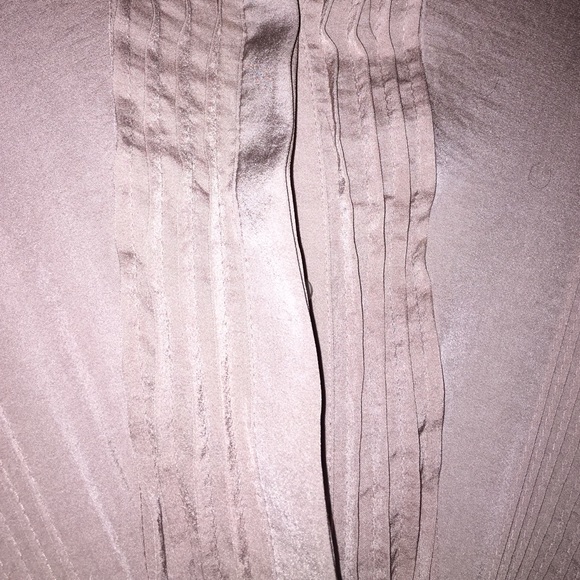 H&M blouse - Picture 3 of 4