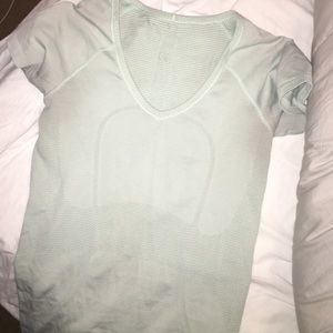 Lululemon top