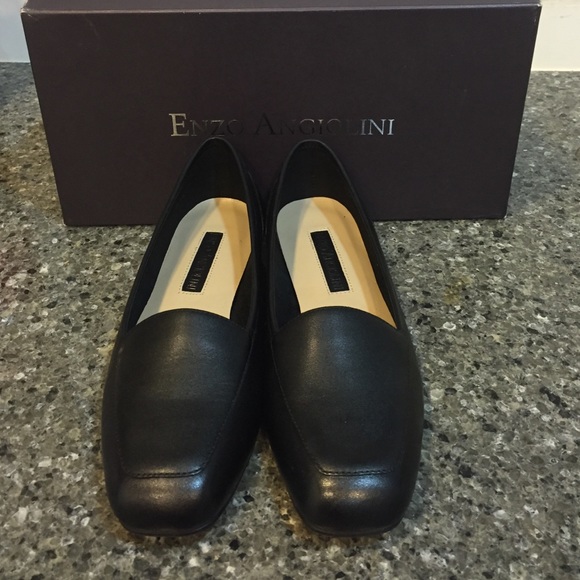 BRAND NEW Enzo Angiolini Liberty Slip On!