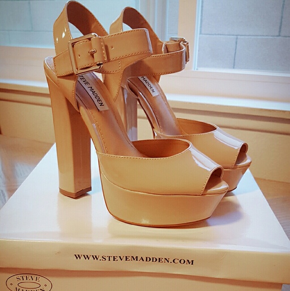*NO LONGER AVAILABLE* Steve Madden Jillyy