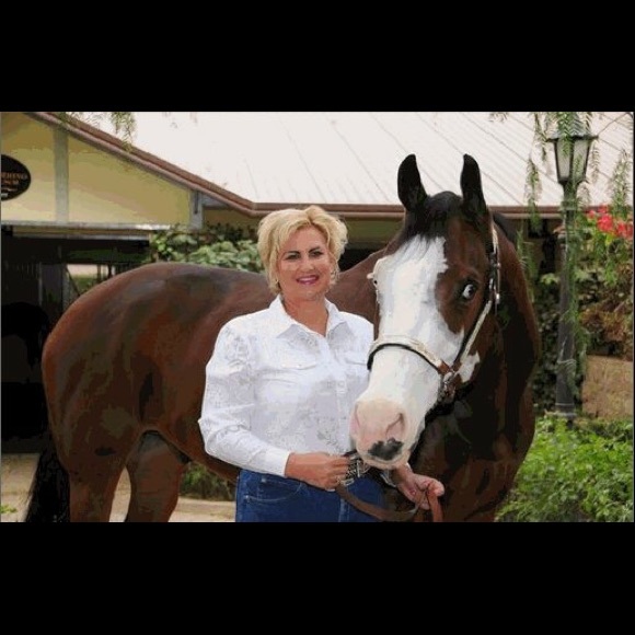 Sharon Keith - Picture 2 of 4