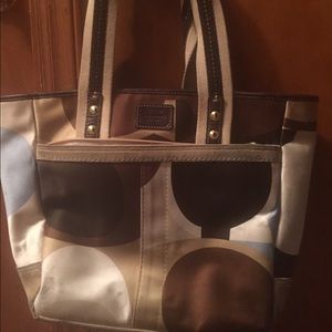 AUTHENTIC Coach bag