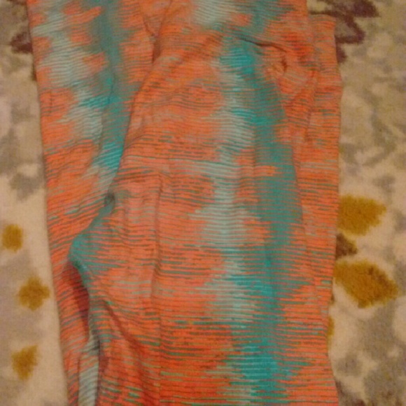 NEW Lularoe leggings OS