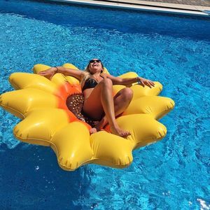 Meet your Posher, Mikayla