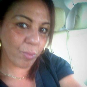 Meet your Posher, Adelaida