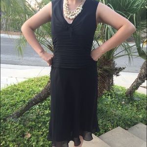 Black Cocktail Jones New York Dress.  Size 10