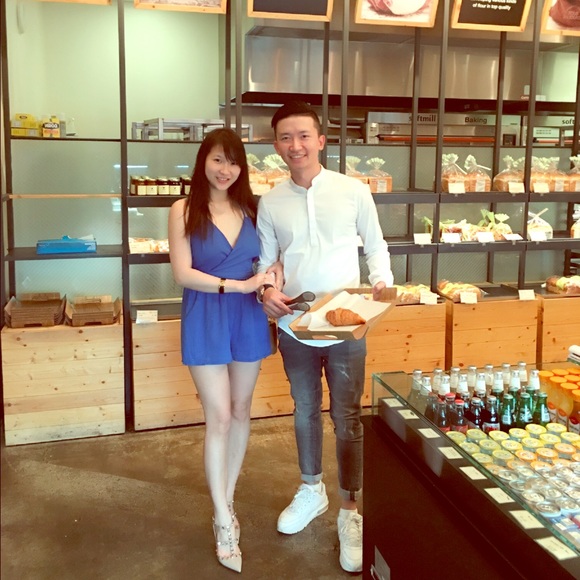 $12 - Picture 1 of 2