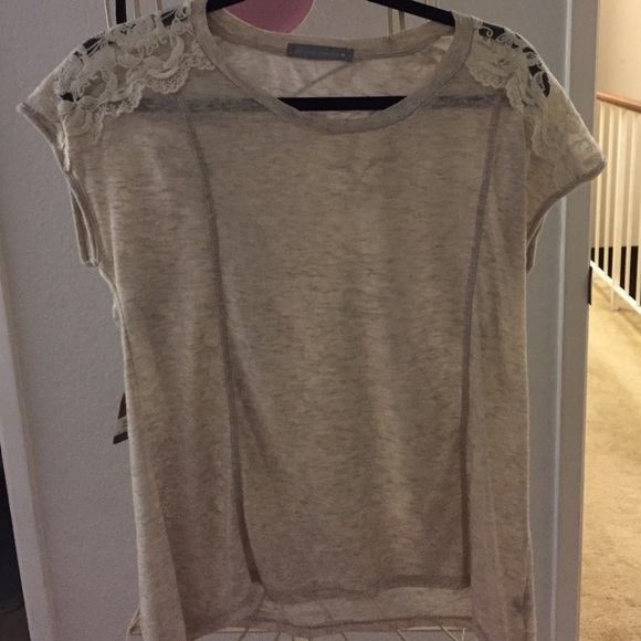 beige top w lace detailing