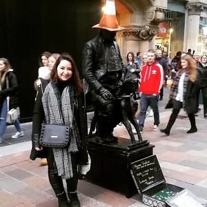 Meet your Posher, Catherine