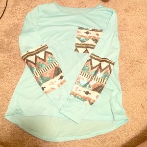 Long sleeve shirt