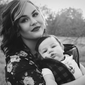 Meet your Posher, Courtney