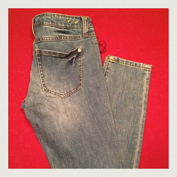 ✨CAbi Ruby skinny jeans✨ - Picture 5 of 7