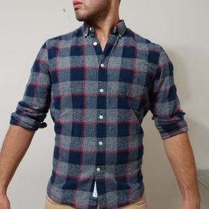 Men's Plaid Button Up