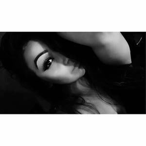 Meet your Posher, Toriella