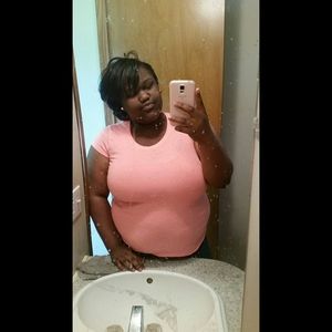 Meet your Posher, Latashia