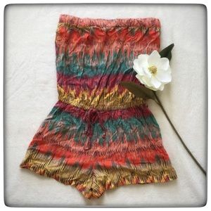 Medium strapless romper, NWT