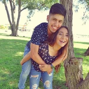 Meet your Posher, Cinthia