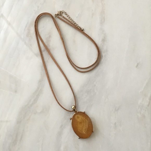Golden Gem Necklace - Picture 1 of 3