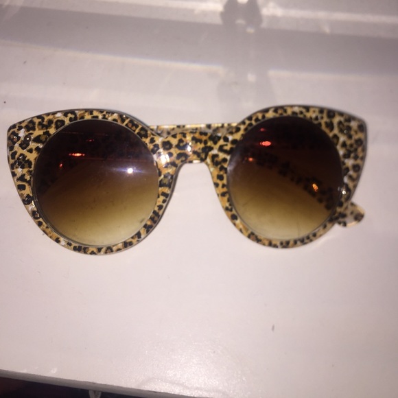 Cheetah sunglasses
