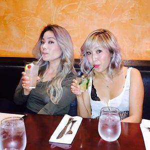 Meet your Posher, Iris