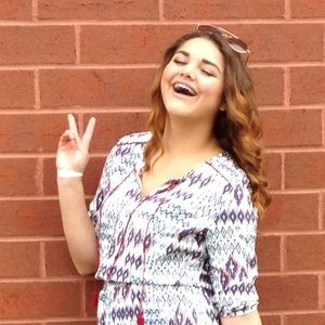 Meet your Posher, Haley