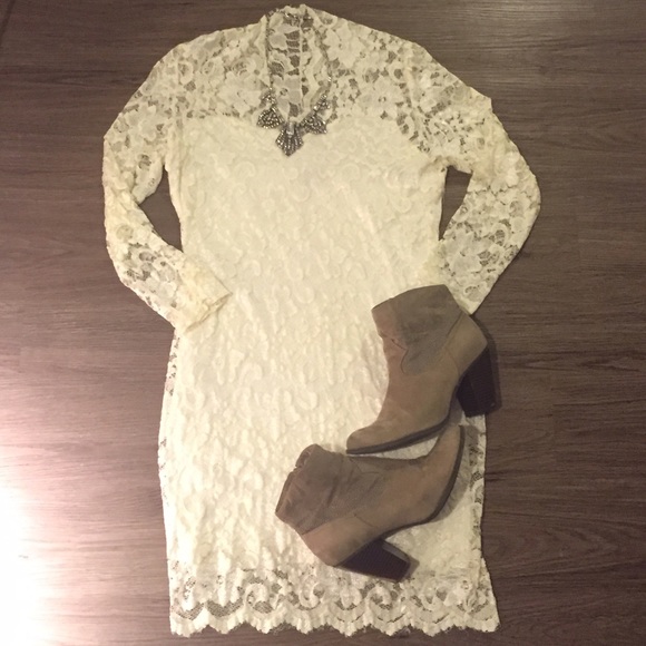 ⚡️ASOS Lace Dress ⚡️
