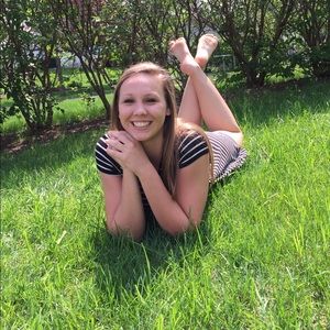 Meet your Posher, Devin