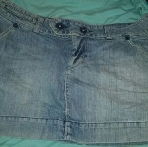 American Eagle Mini skirt