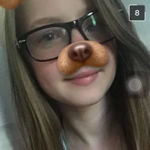 Meet your Posher, Katelyn