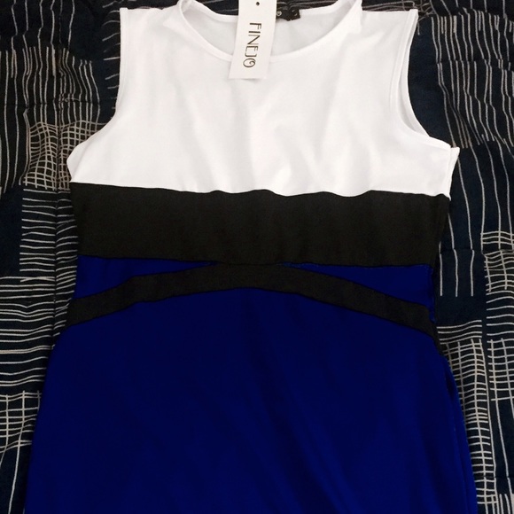 Dress - Picture 2 of 2