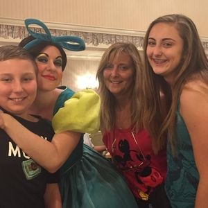 Meet your Posher, Amy