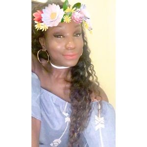 Meet your Posher, Jamila