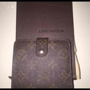 LOUIS VUITTON WALLET