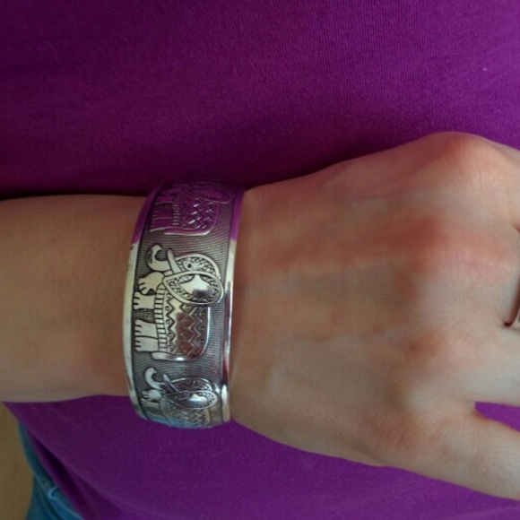 Tibetan silver bangle bracelet🚫Last One🚫 - Picture 3 of 4