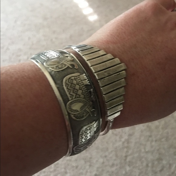 Tibetan silver bangle bracelet🚫Last One🚫 - Picture 2 of 4