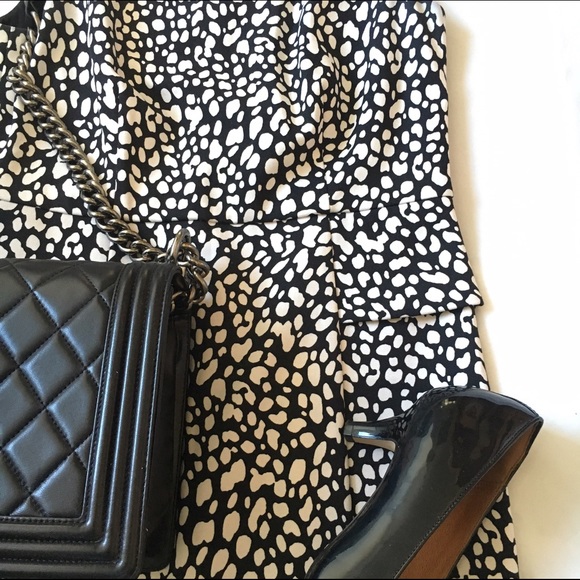 Ann Taylor Black White Peplum Shift Dress 2P 2 XS - Picture 4 of 4