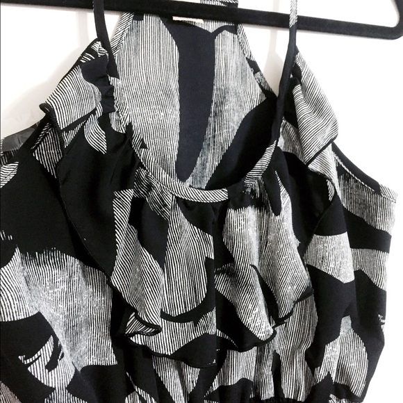 Abstract Print Dress - Picture 2 of 4