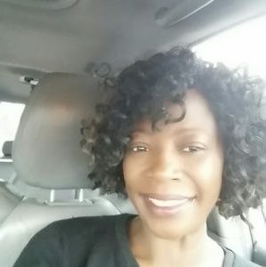 Meet your Posher, Annette