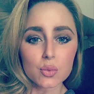 Meet your Posher, Alexandra