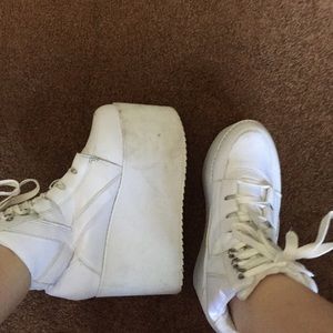 YRU regular sized Qozmos!