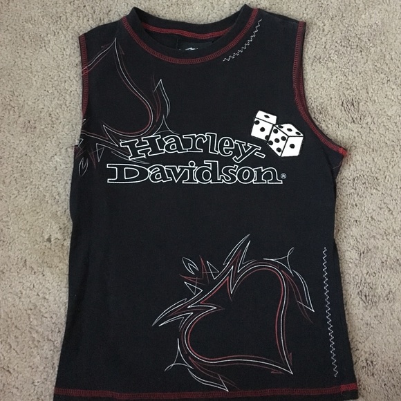 Harley Davidson shirt.