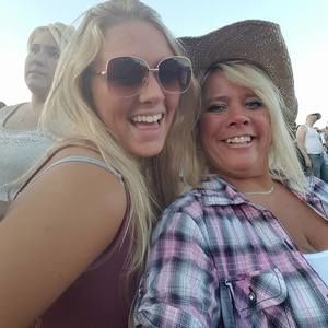 Meet your Posher, Anita