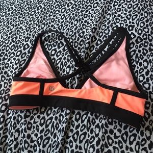 Lulu lemon sports bra!