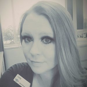 Meet your Posher, Carly