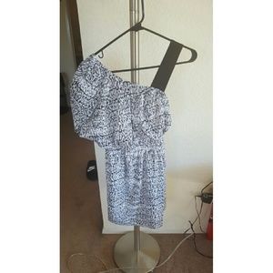 Bcbgeneration One Shoulder Dress XXS