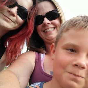 Meet your Posher, Johnnica