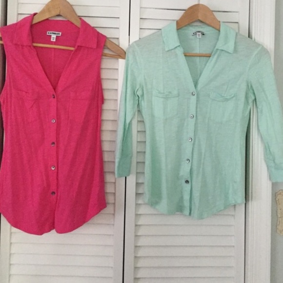 ❗️❗️❗️SOLD❗️❗️⚡️FINAL PRICE DROP⚡️2- XS shirts - Picture 2 of 2