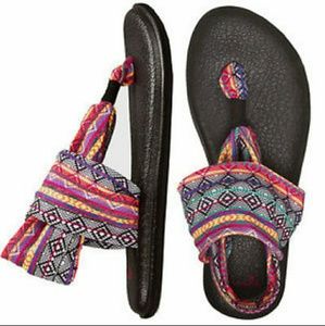 NWOT Yoga Sling Atzec Multi color